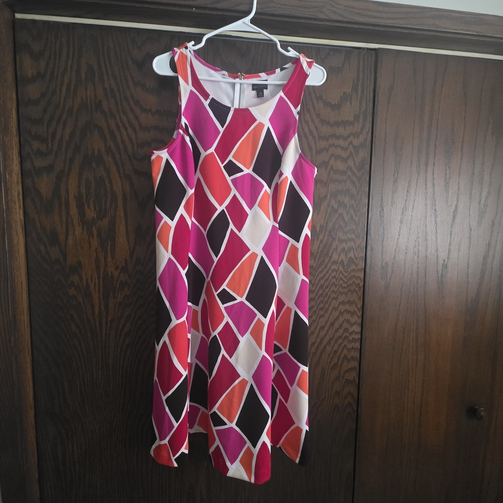 Worthington Colorblock Sleeveless Shift Dress in Pink, Red, Black, White